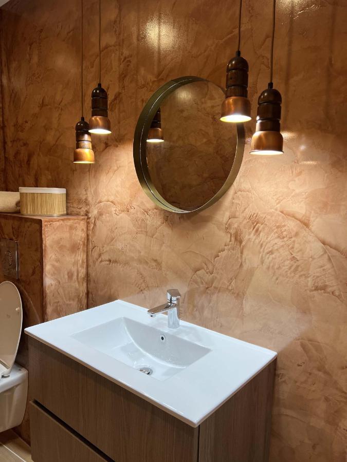Bel Appartement Au Centre Du Vieux Joigny Ngoại thất bức ảnh